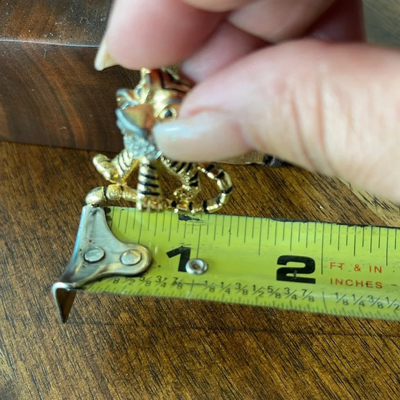 Vintage Jomaz Gold Tone Tiger Brooch Pin - Picture 14 of 16